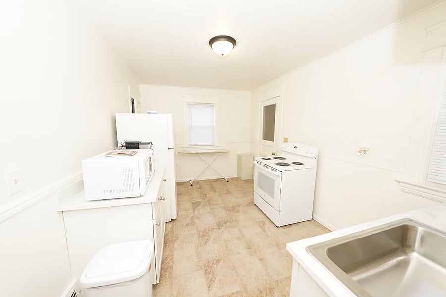Furnished Finder property 889680_1 photo 6