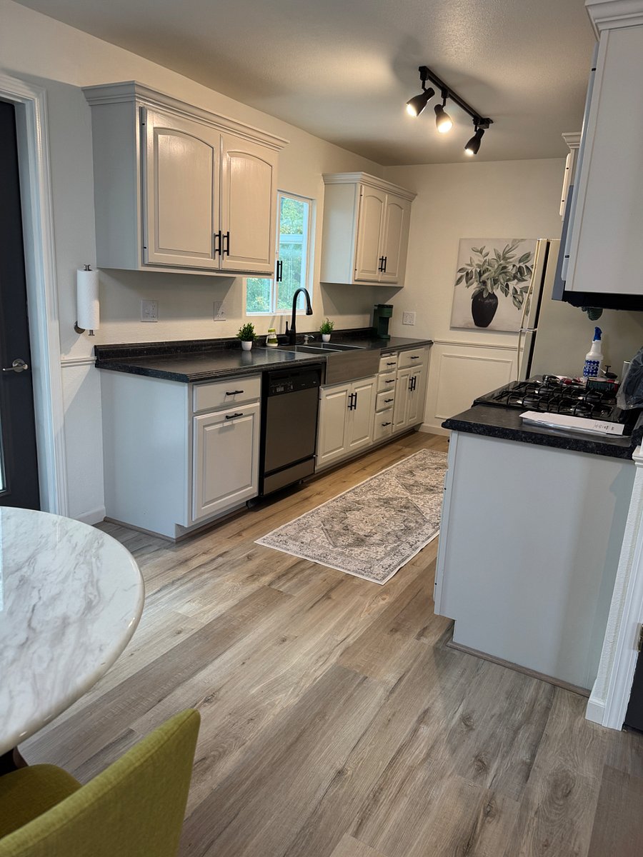 Furnished Finder property 889684_1 photo 4