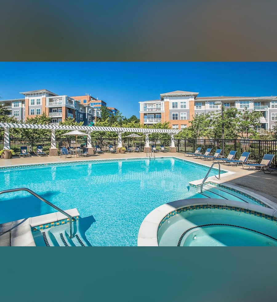 Furnished Finder property 889692_1 photo 8