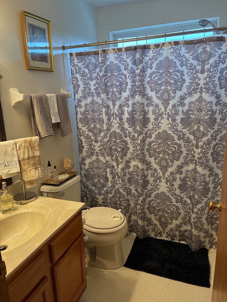 Furnished Finder property 889704_1 photo 10