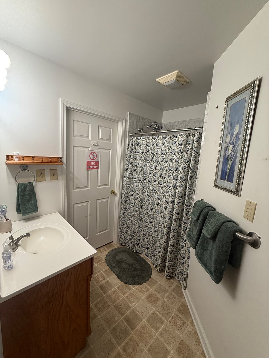 Furnished Finder property 889705_2 photo 2