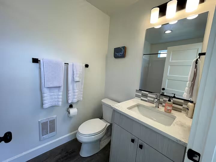Furnished Finder property 889711_1 photo 16
