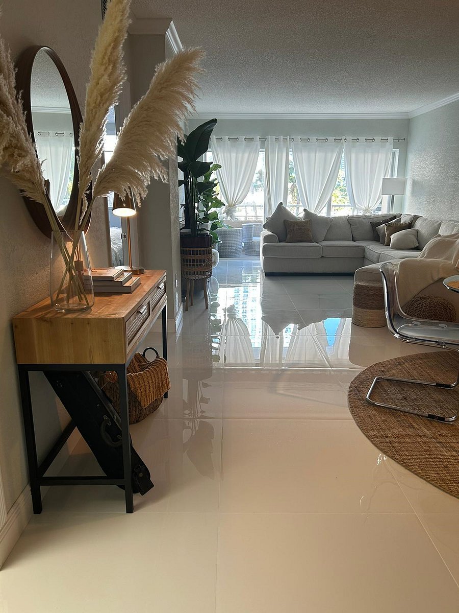 Furnished Finder property 889716_1 photo 3
