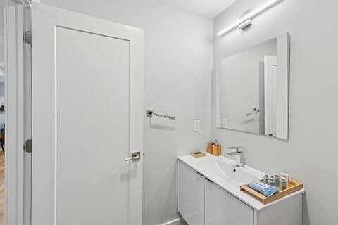 Furnished Finder property 889720_1 photo 17