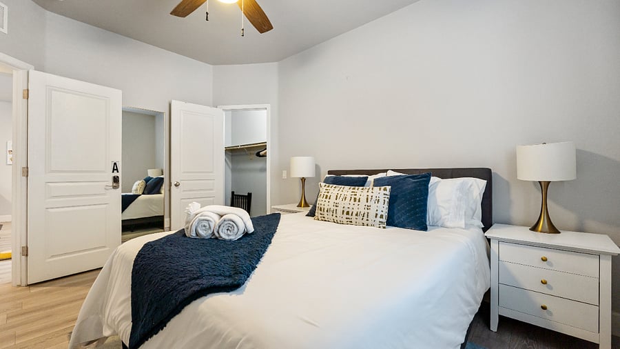 Furnished Finder property 889721_1 photo 3