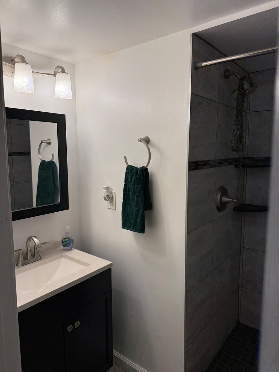 Furnished Finder property 889733_1 photo 4