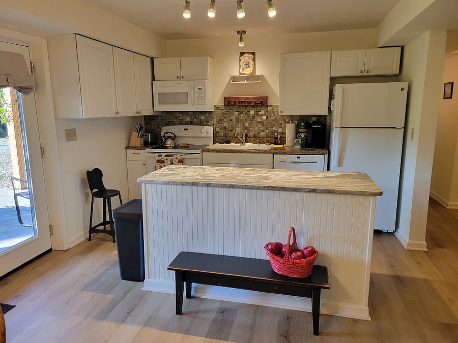 Furnished Finder property 889742_1 photo 4