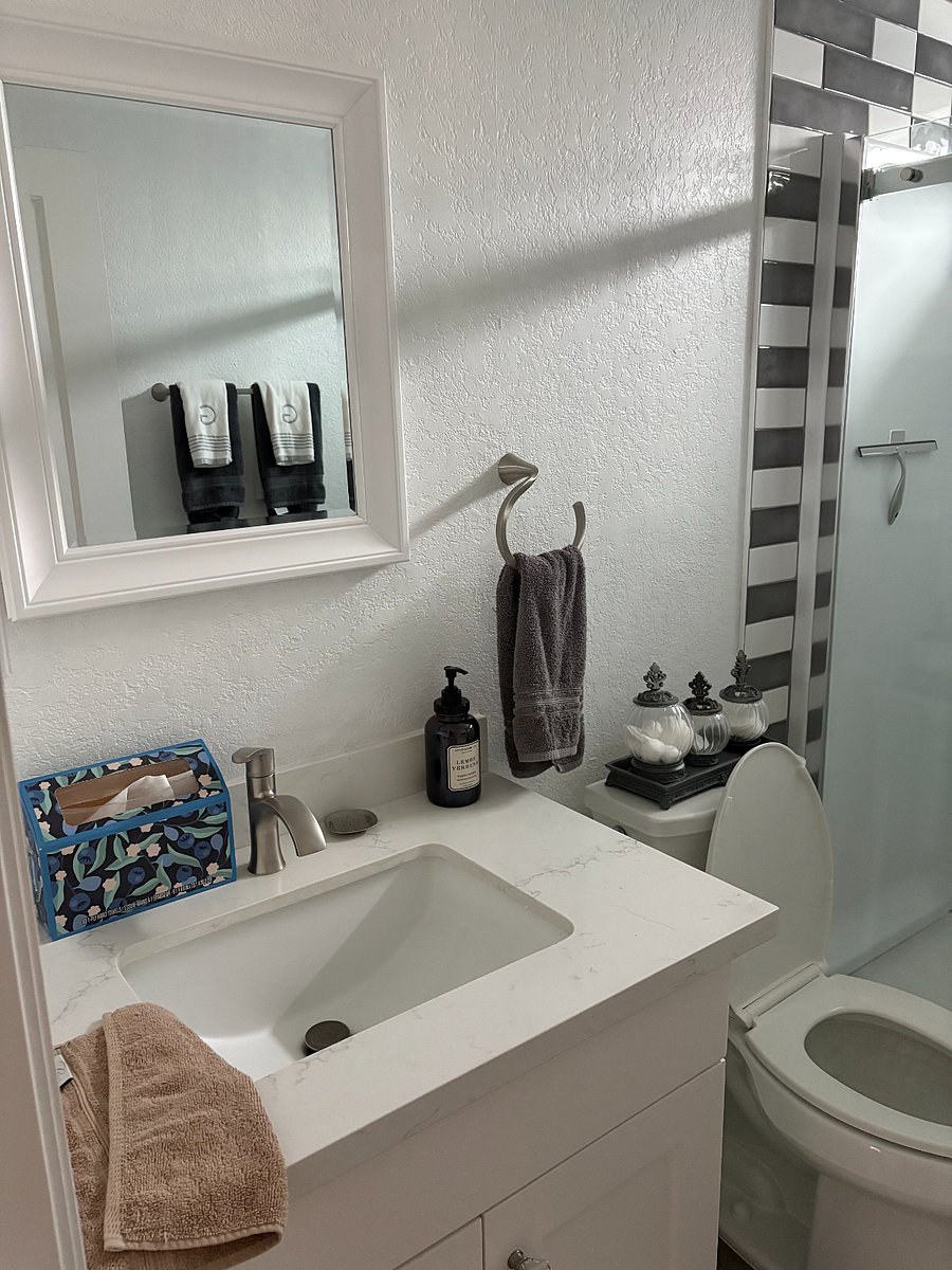 Furnished Finder property 889762_1 photo 6