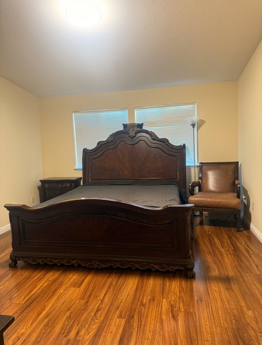 Furnished Finder property 889775_1 photo 3