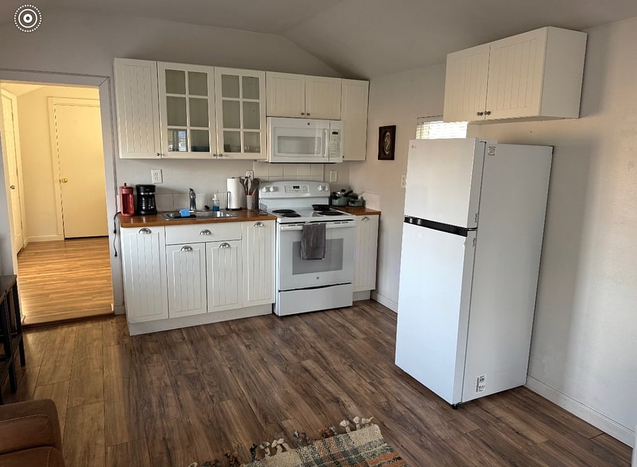 Furnished Finder property 889807_1 photo 12