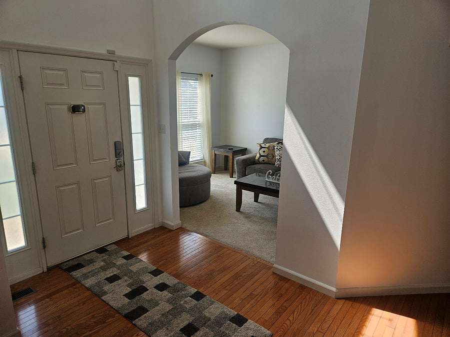Furnished Finder property 889816_1 photo 5