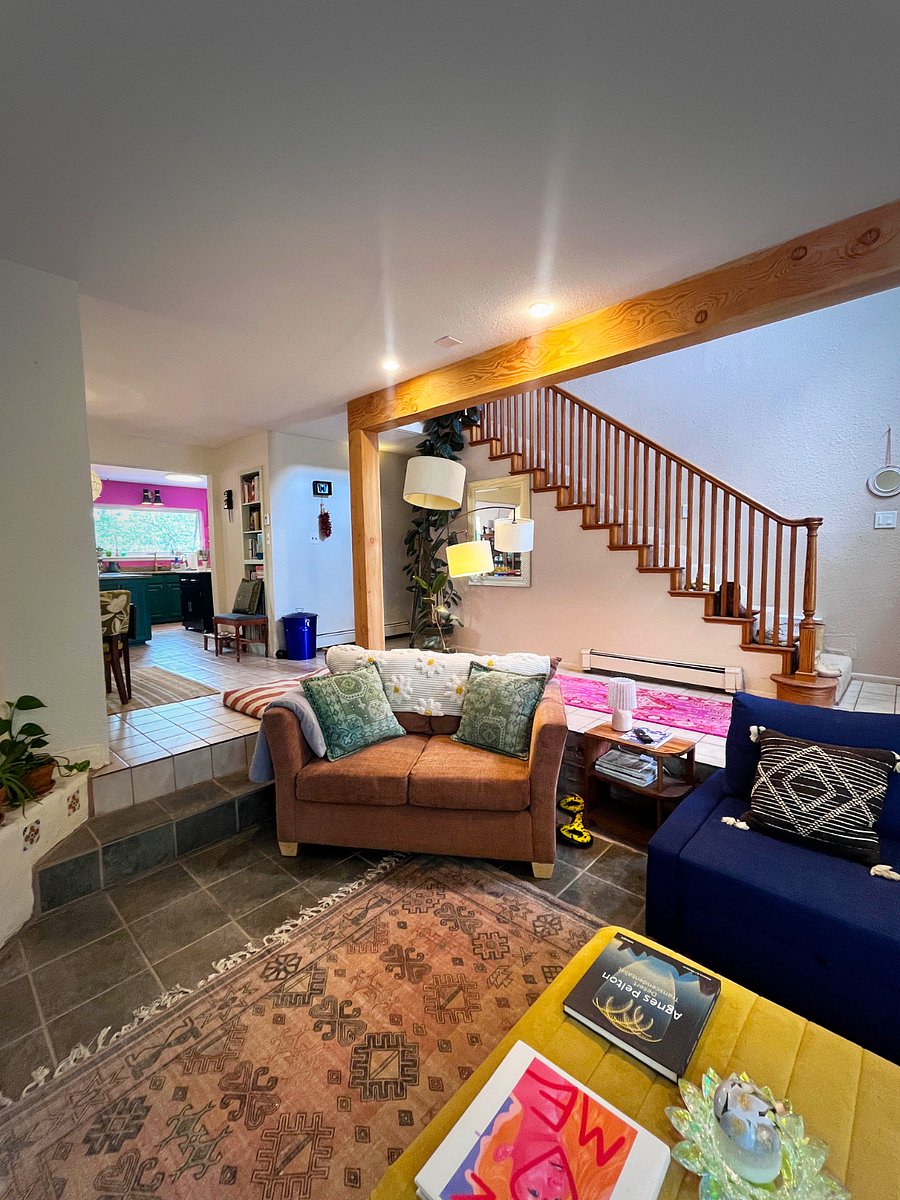 Furnished Finder property 889824_1 photo 16