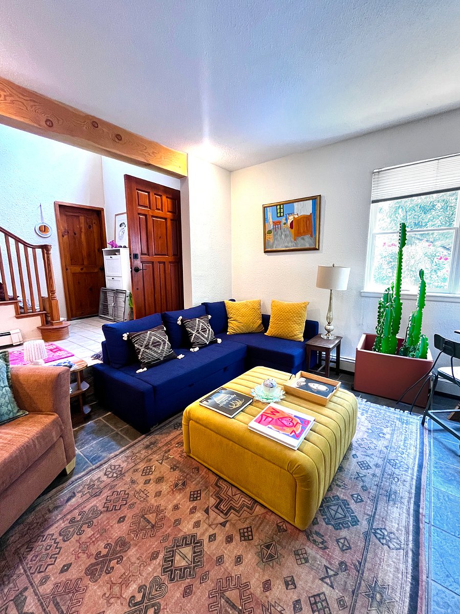 Furnished Finder property 889824_1 photo 15