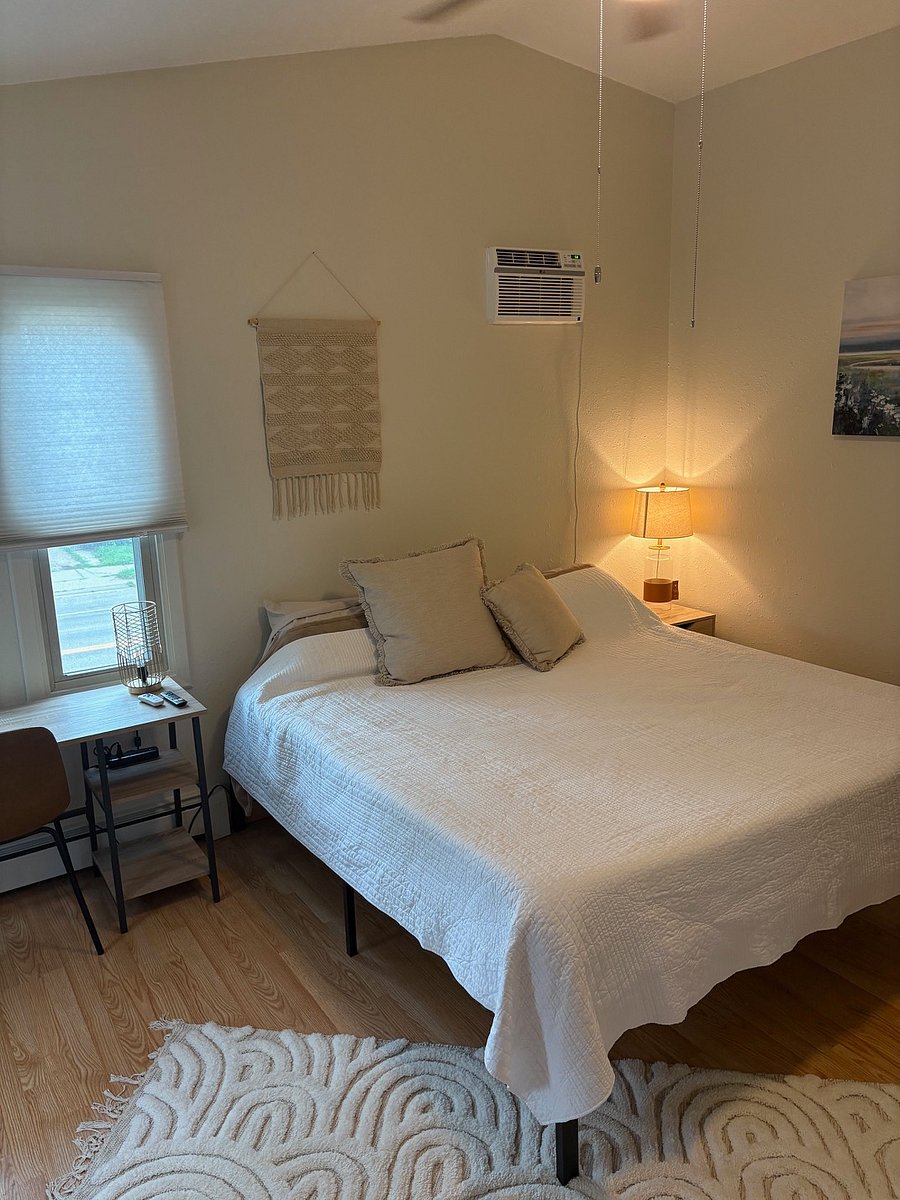 Furnished Finder property 889828_1 photo 9