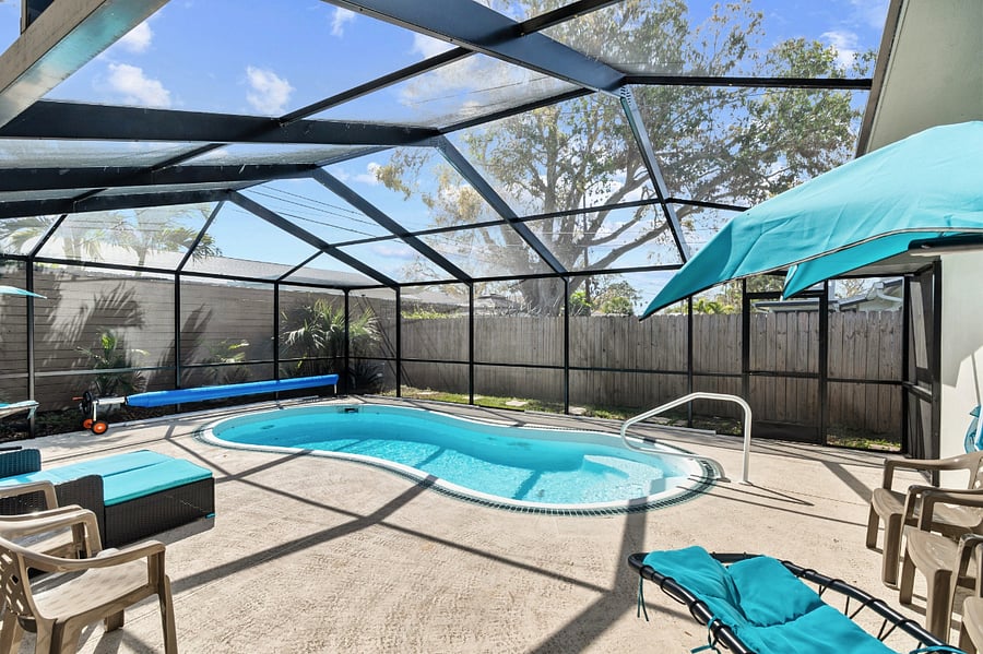 Furnished Finder property 889830_1 photo 2