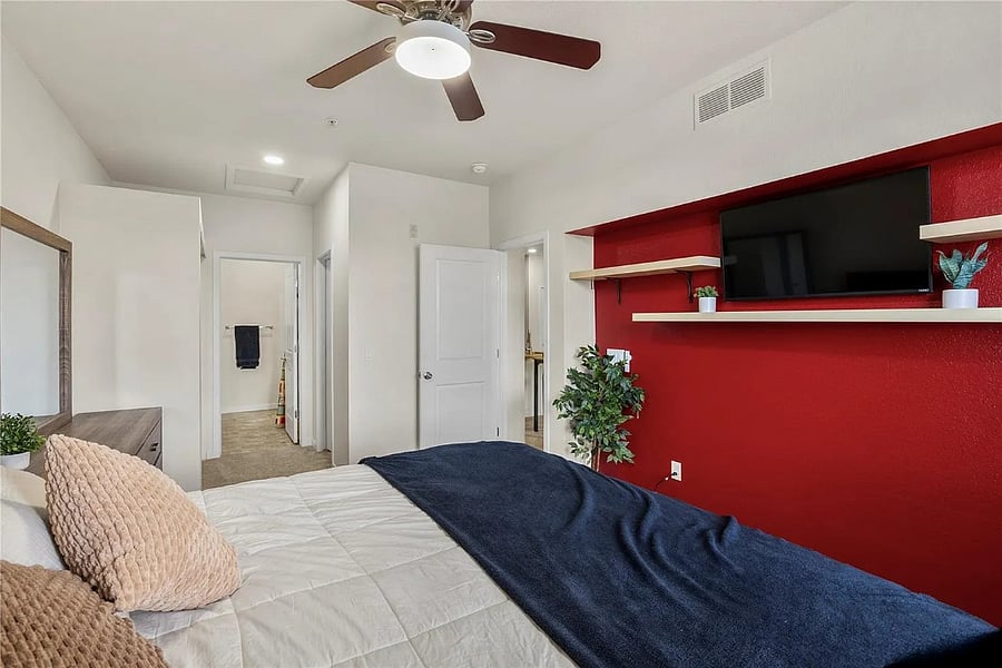 Furnished Finder property 889833_1 photo 3