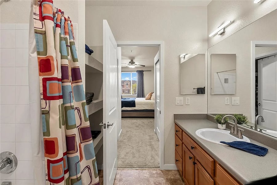 Furnished Finder property 889833_1 photo 11