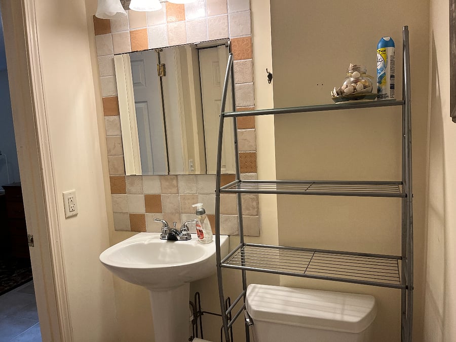 Furnished Finder property 889841_1 photo 13