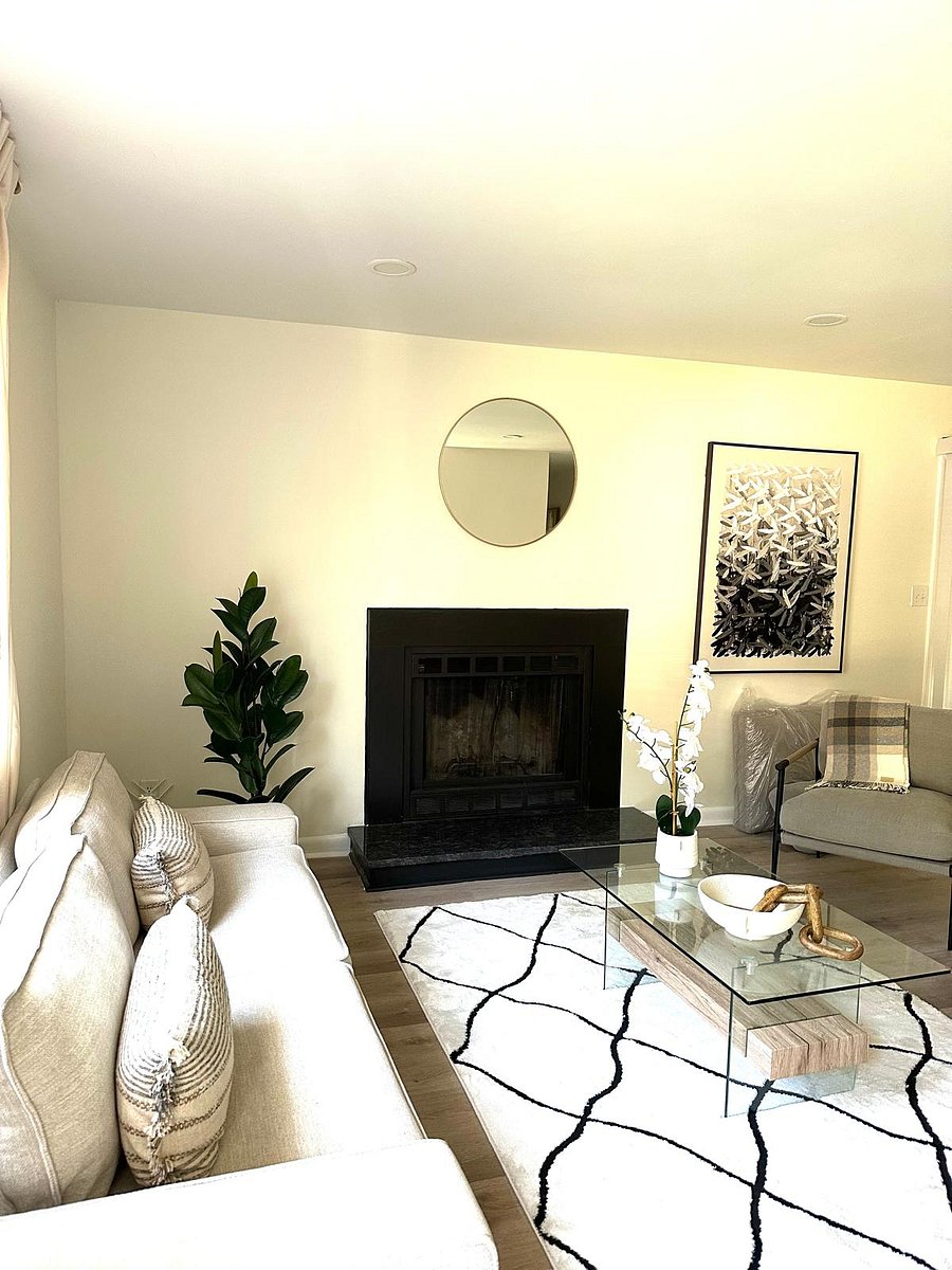 Furnished Finder property 889845_1 photo 17