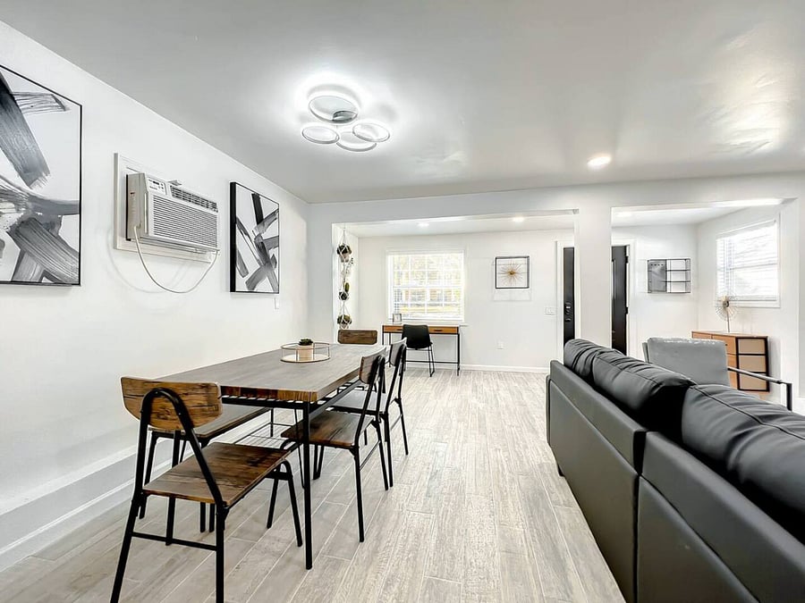 Furnished Finder property 889848_1 photo 5