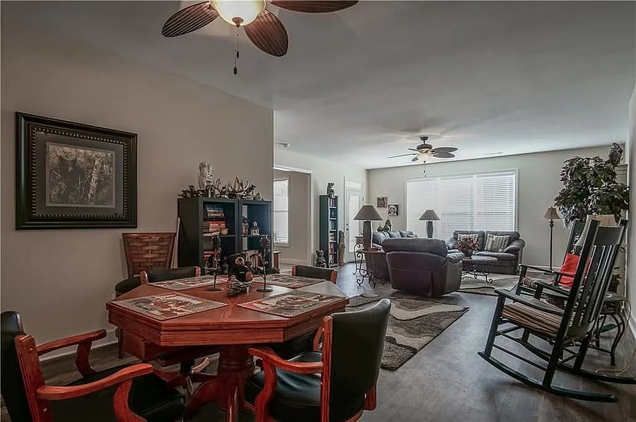 Furnished Finder property 889852_1 photo 14
