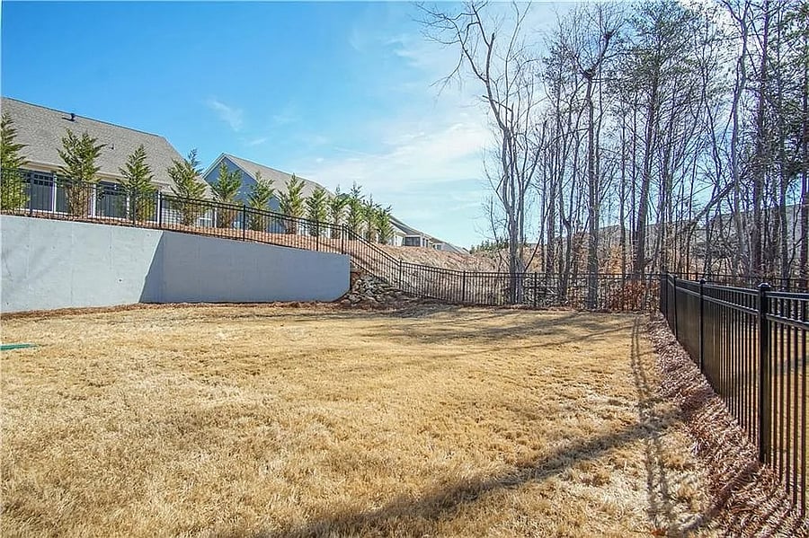 Furnished Finder property 889852_1 photo 24