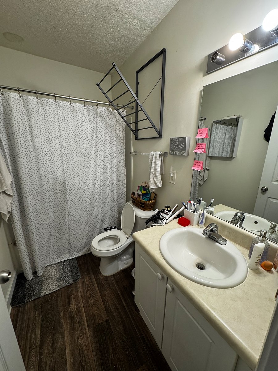Furnished Finder property 889863_1 photo 8