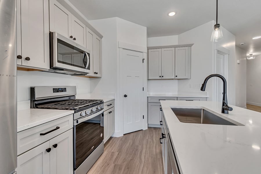 Furnished Finder property 889866_1 photo 14