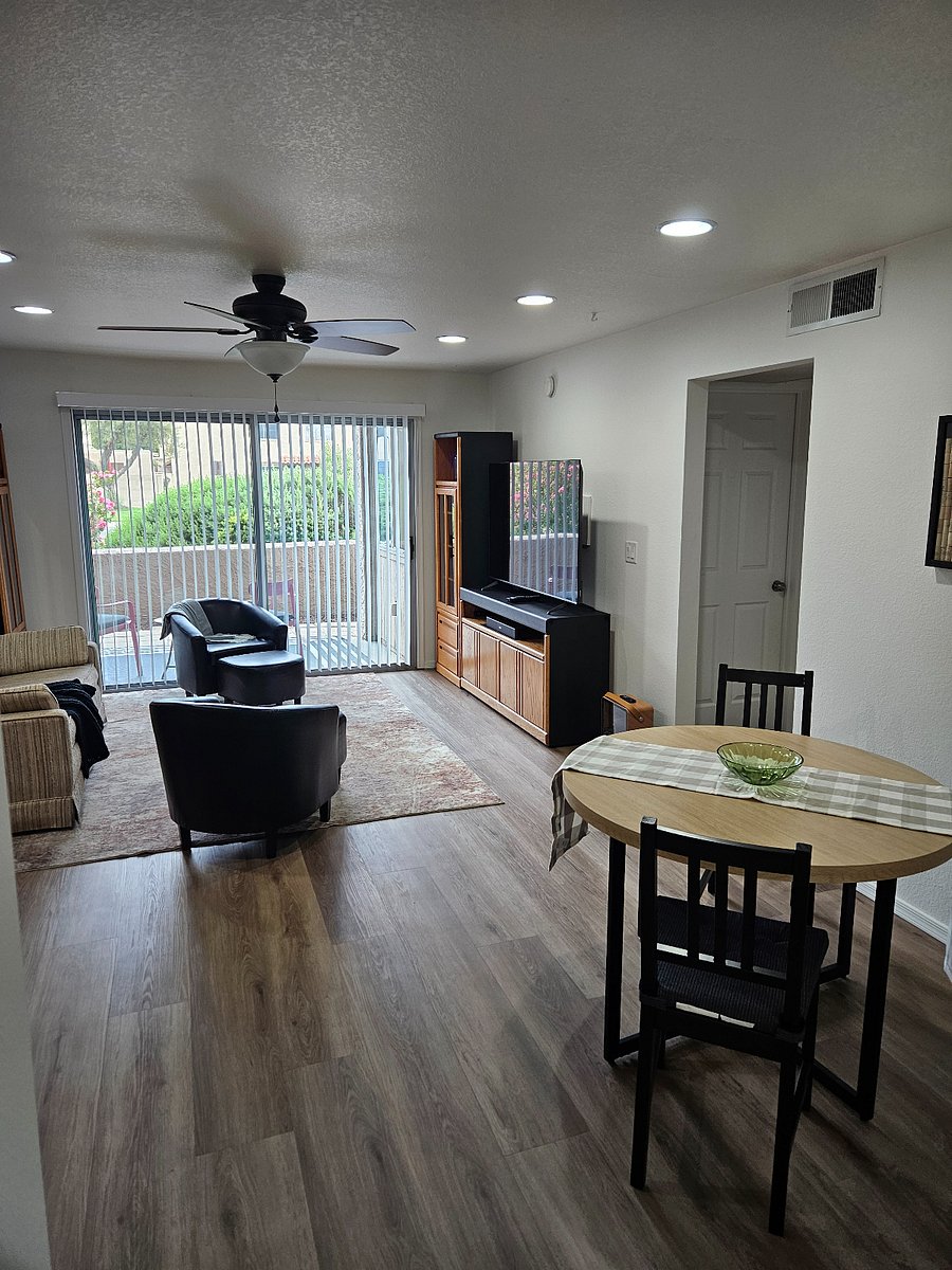 Furnished Finder property 889872_1 photo 21