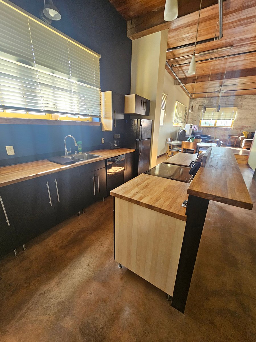 Furnished Finder property 889875_1 photo 7