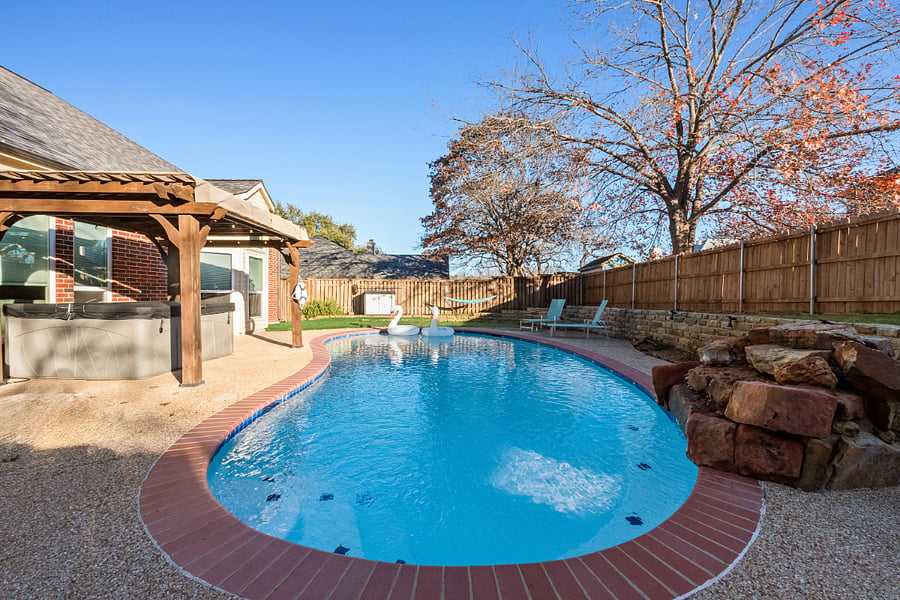 Furnished Finder property 889881_1 photo 3