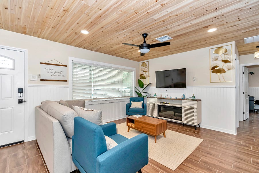 Furnished Finder property 889891_1 photo 11