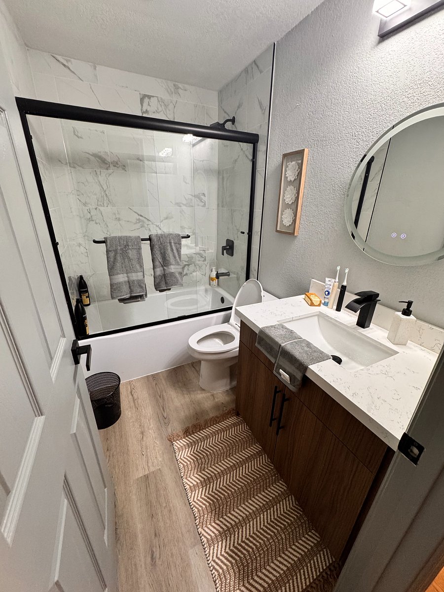 Furnished Finder property 889917_1 photo 8