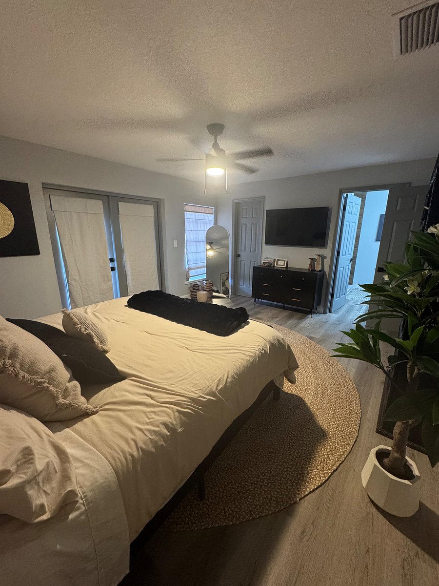 Furnished Finder property 889917_1 photo 11