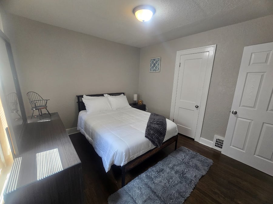 Furnished Finder property 889923_1 photo 17