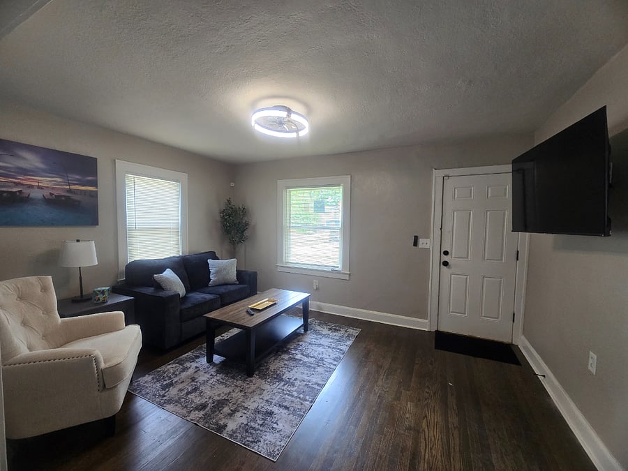 Furnished Finder property 889923_1 photo 4
