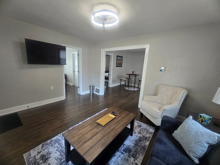 Furnished Finder property 889923_1 photo 5