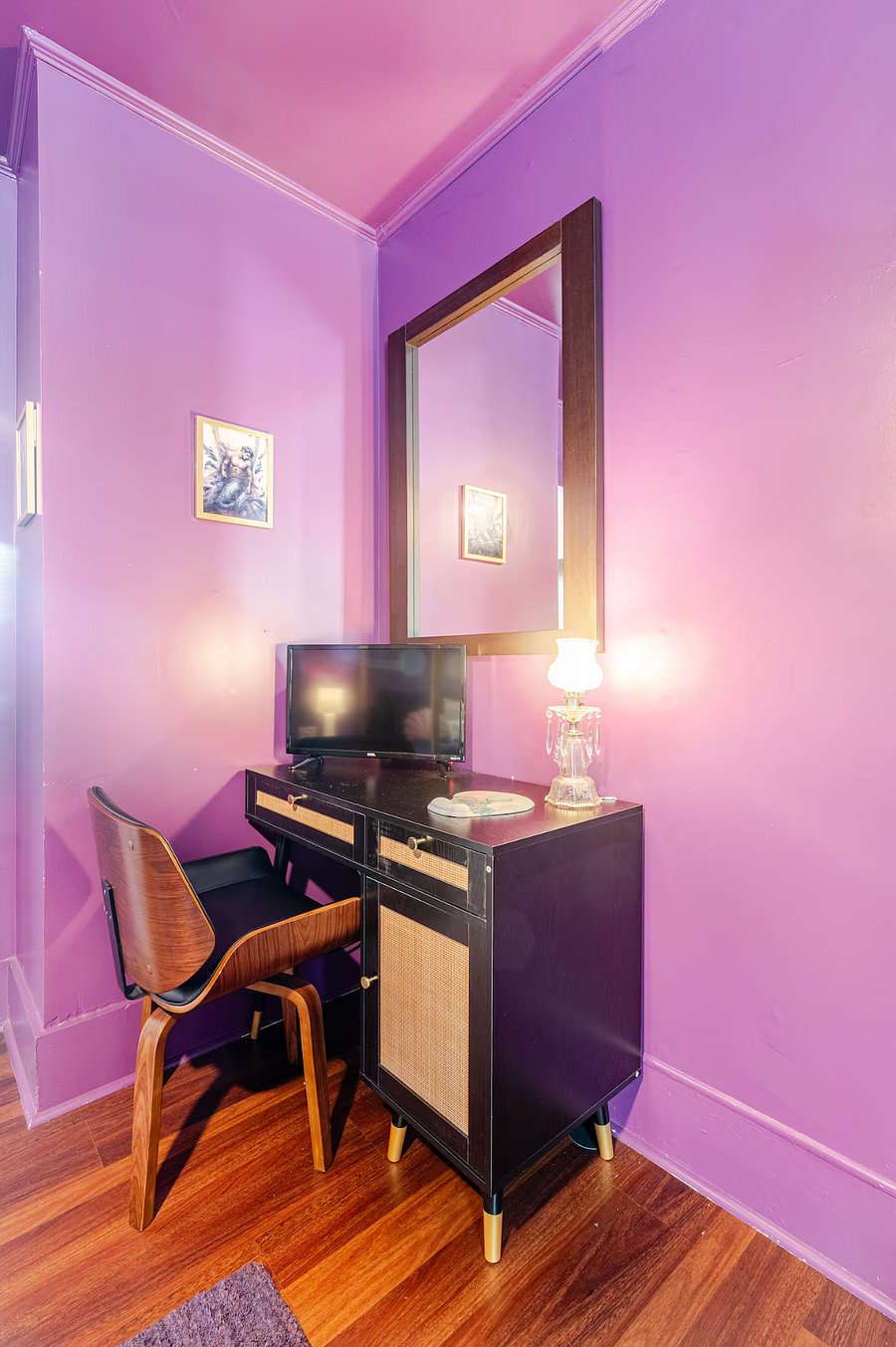 Furnished Finder property 889953_1 photo 22