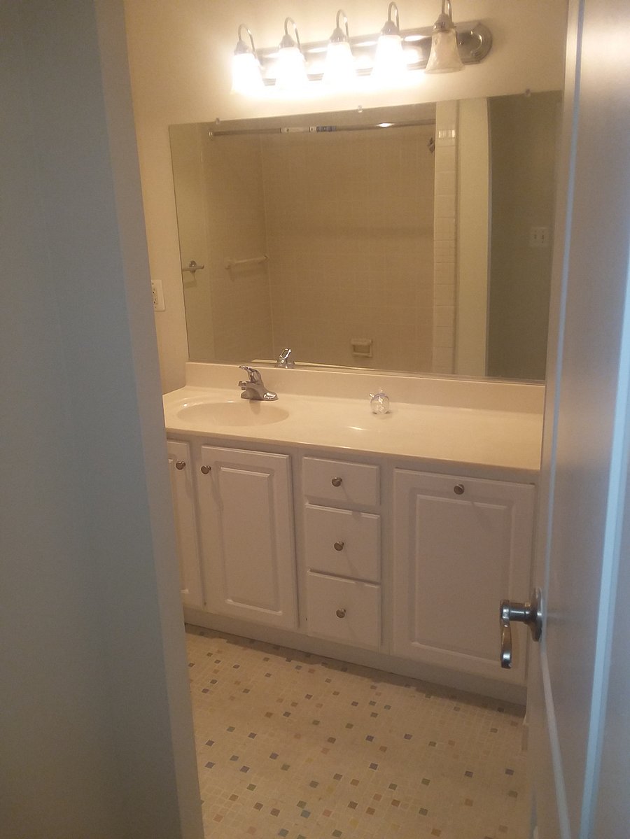 Furnished Finder property 889958_1 photo 5