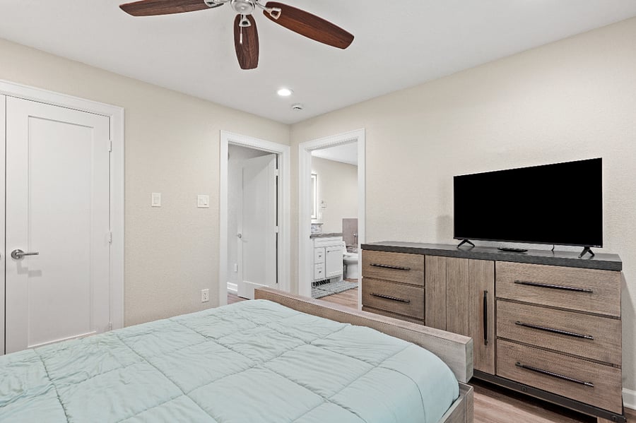 Furnished Finder property 889960_1 photo 13