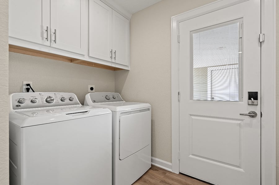 Furnished Finder property 889960_1 photo 26