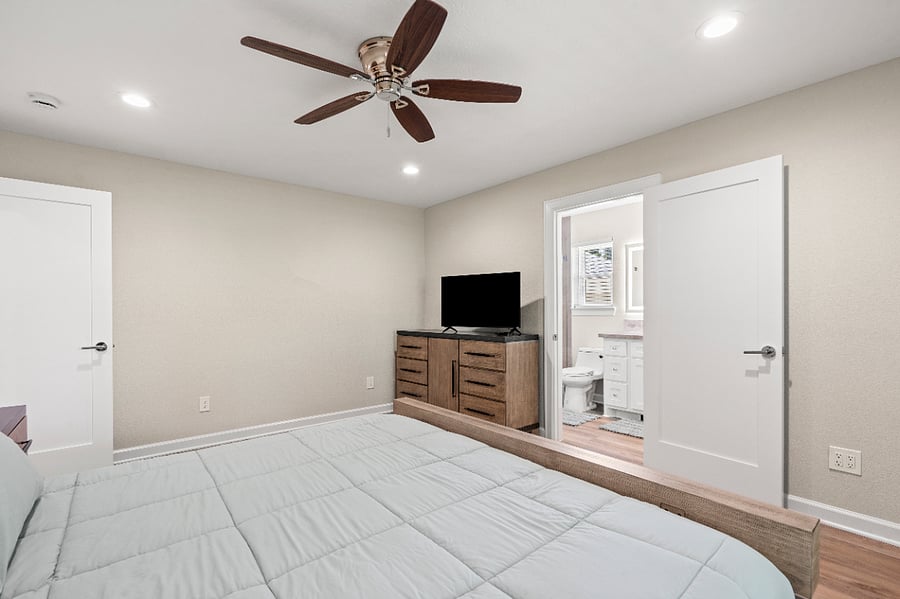 Furnished Finder property 889960_1 photo 19
