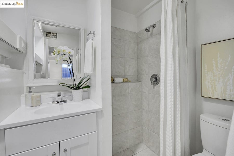 Furnished Finder property 889978_1 photo 10