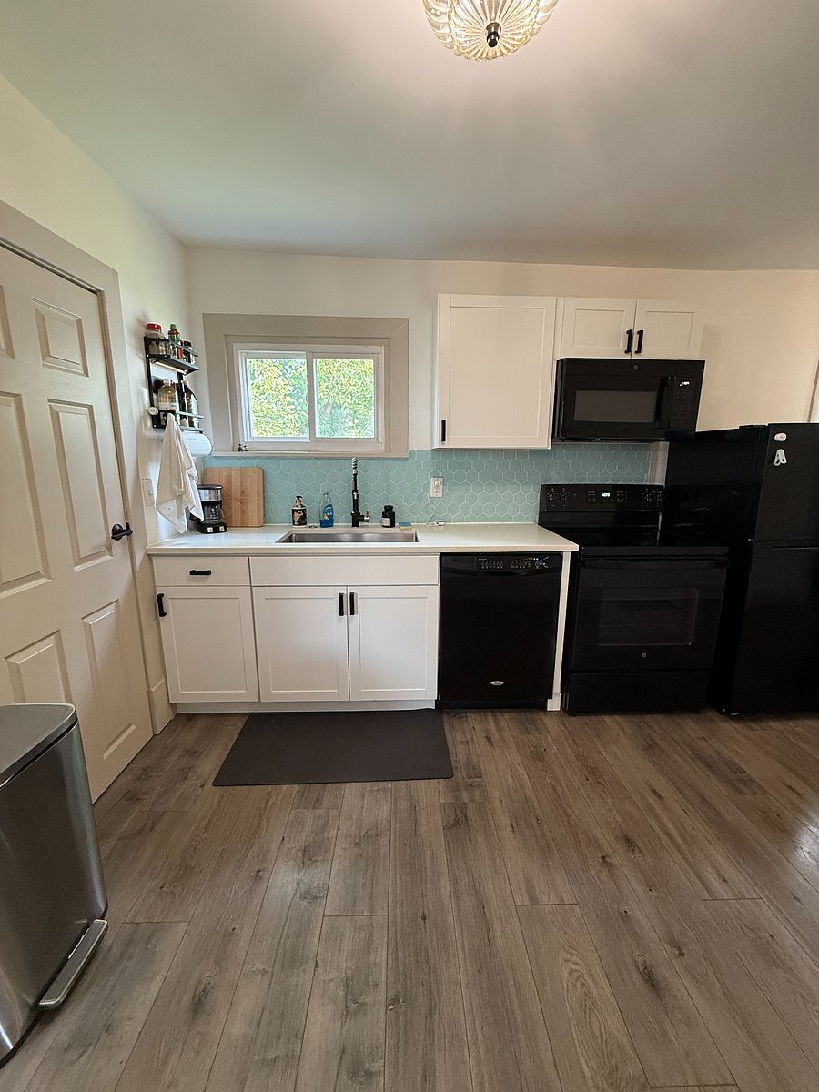 Furnished Finder property 889979_1 photo 7