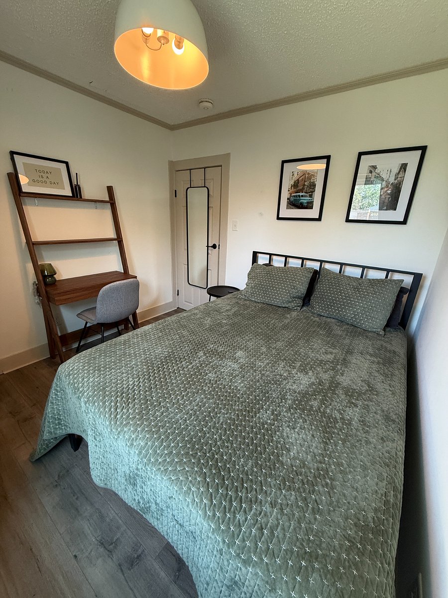 Furnished Finder property 889979_1 photo 23
