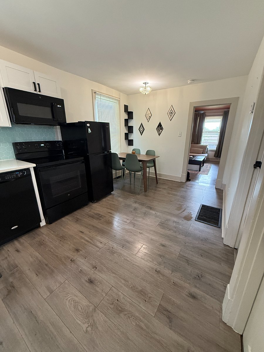 Furnished Finder property 889979_1 photo 10