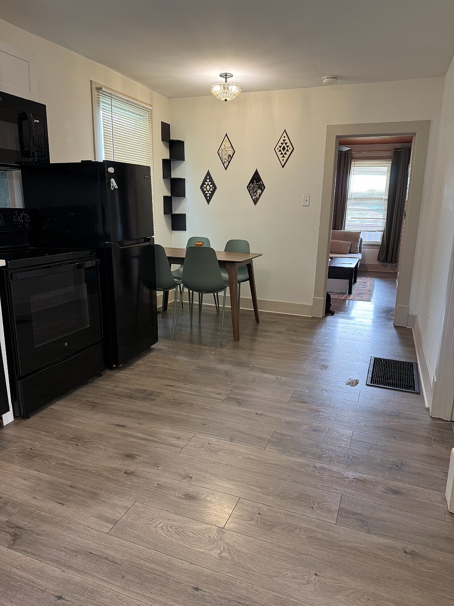 Furnished Finder property 889979_1 photo 12