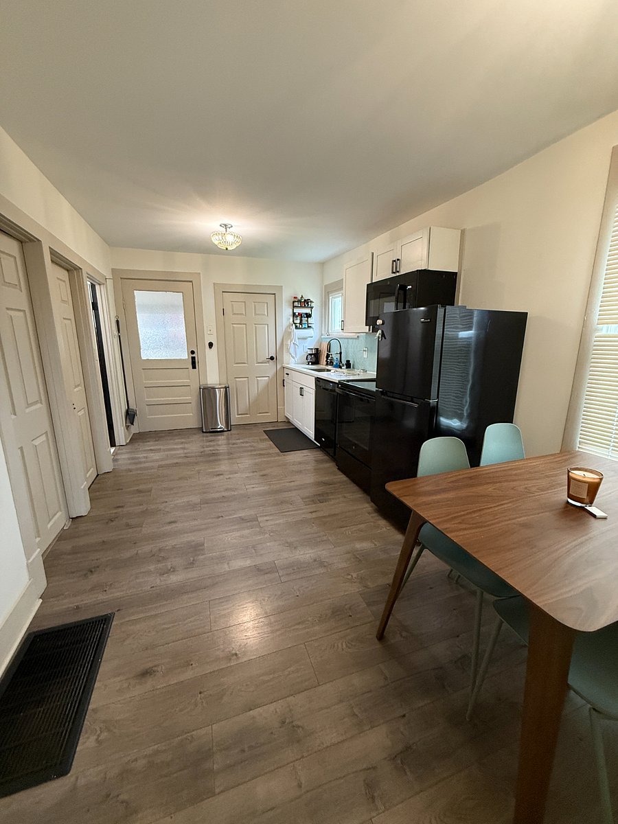 Furnished Finder property 889979_1 photo 11