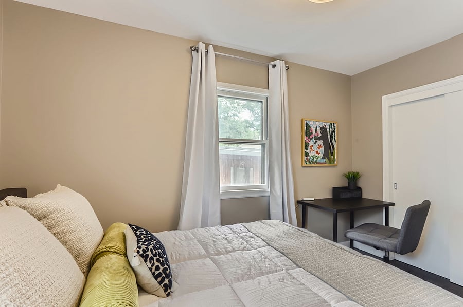 Furnished Finder property 889983_1 photo 11