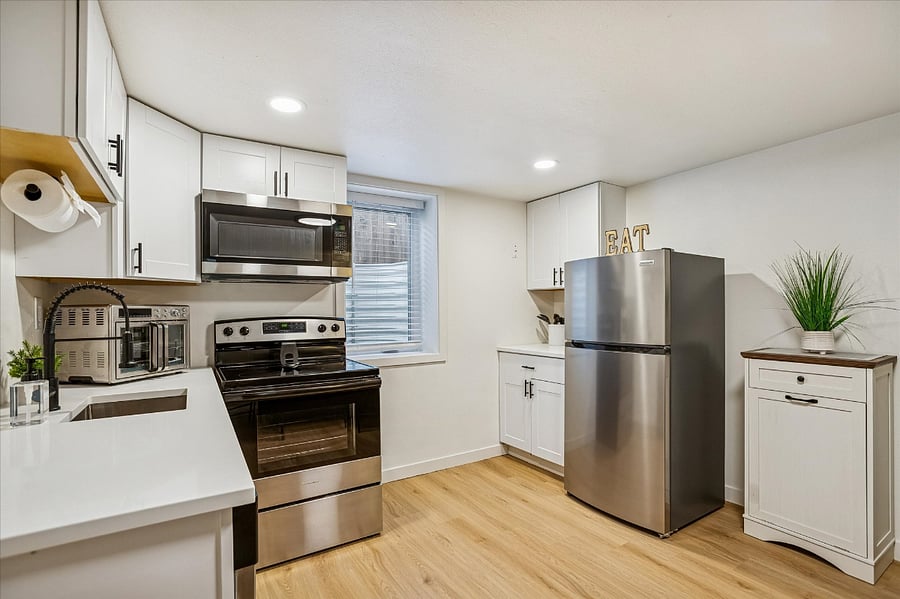 Furnished Finder property 890004_1 photo 8